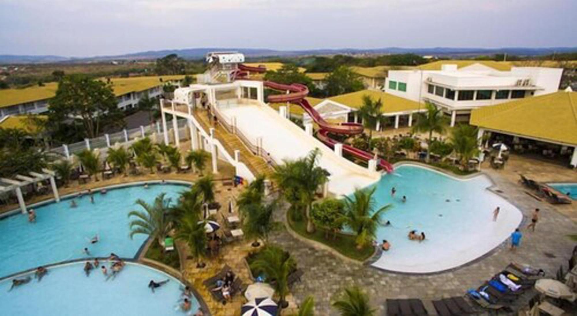 Apartahotel Lacqua Diroma - Piscina De Ondas Exclusiva